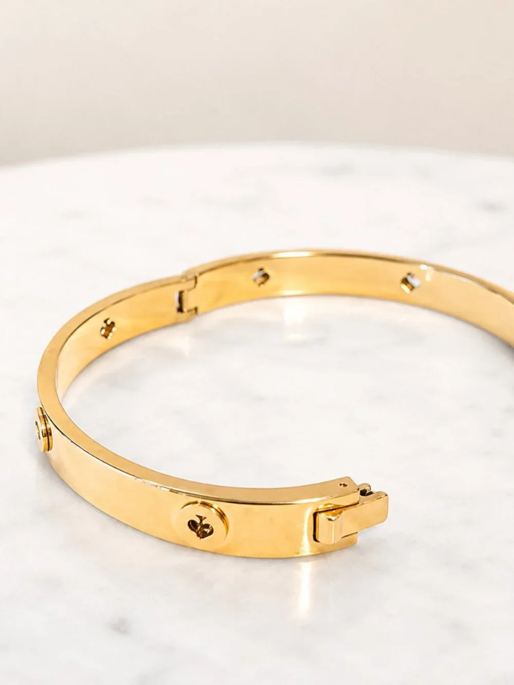 Kate Spade Bangle Bracelet “Spot the Spade” Studded - Minimalist Quiet Luxury - Picture 5 of 5